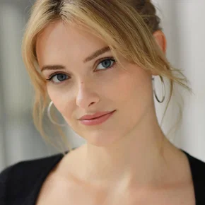 Photo star :  Maggie Weston