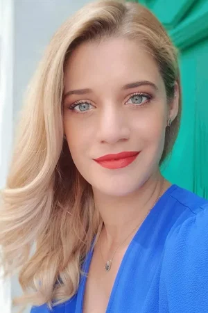  Jenny Theona
