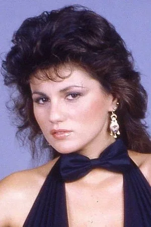 Serena Grandi