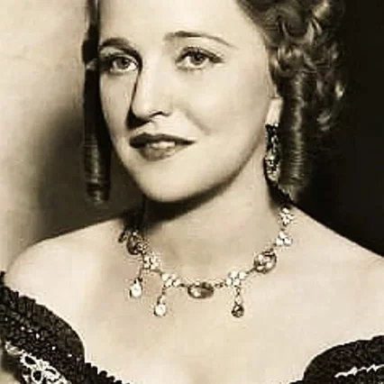 Agnes Ayres
