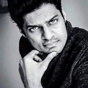 Photo star :  Sudev Nair