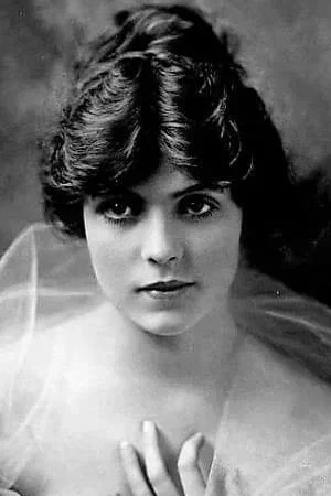  Marie Mosquini
