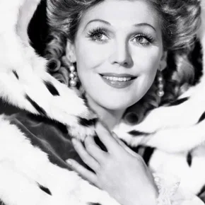 Photo star :  Enid Stamp-Taylor
