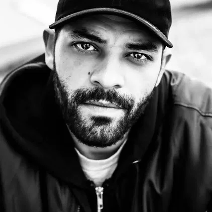  Nabil Mallat