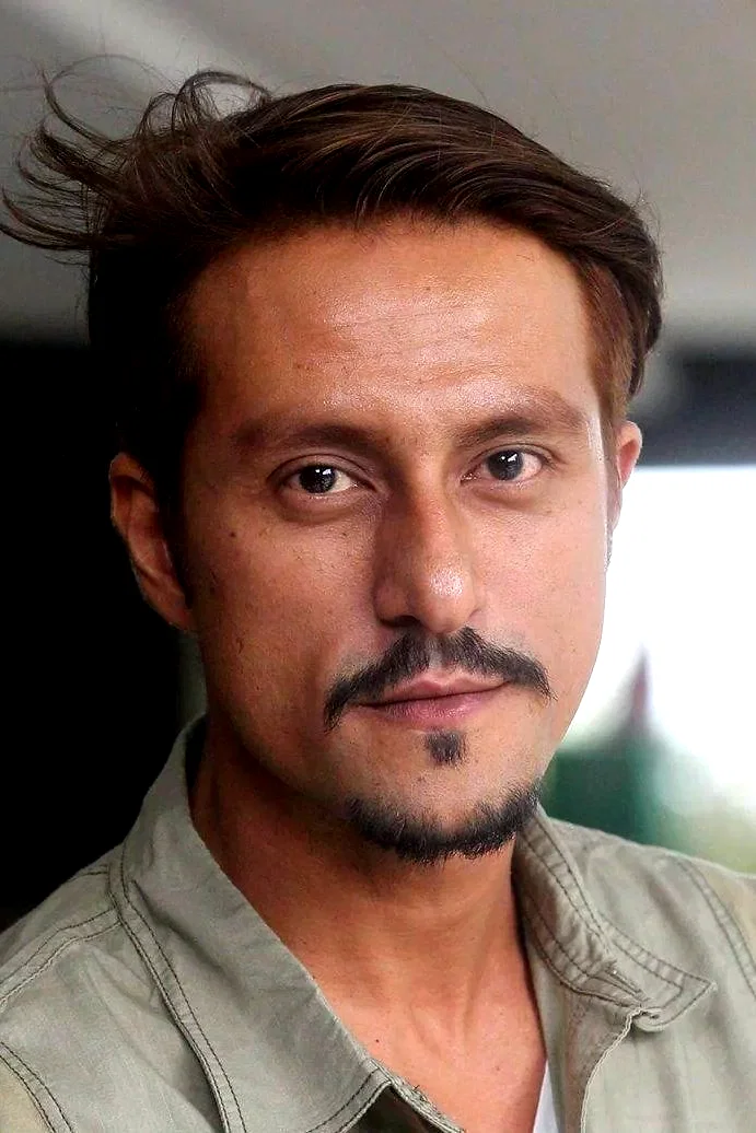  Bront Palarae