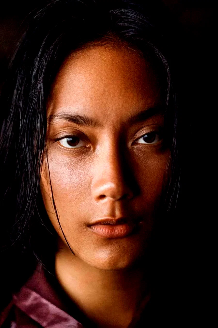  Tara Basro