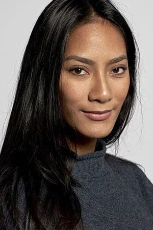  Tara Basro photo