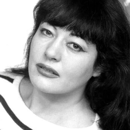 Tania Busselier