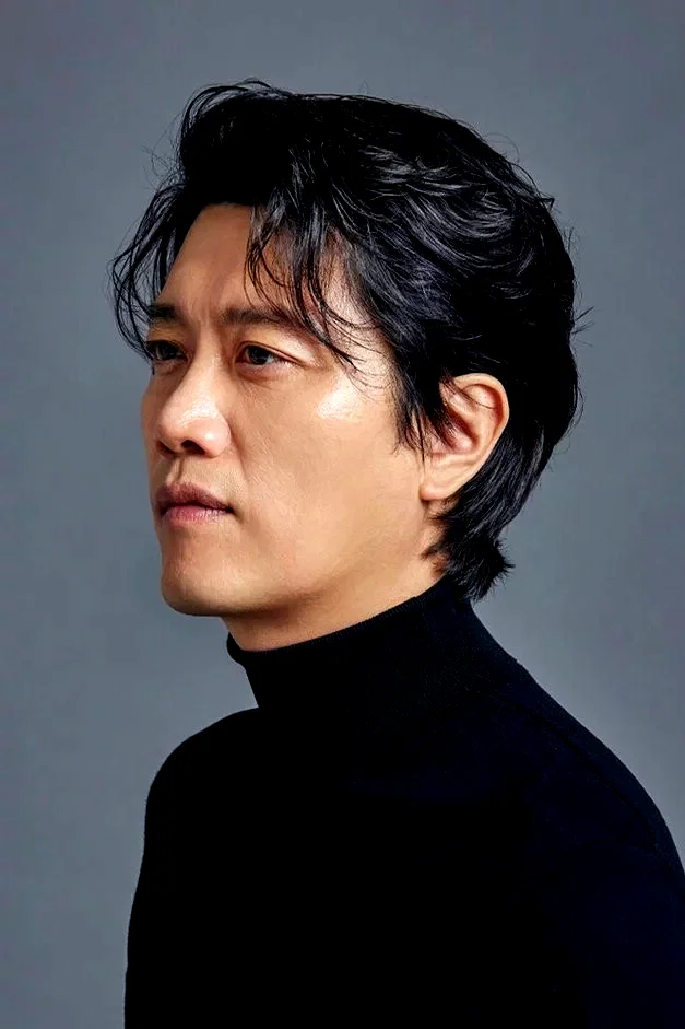 Park Hee-soon