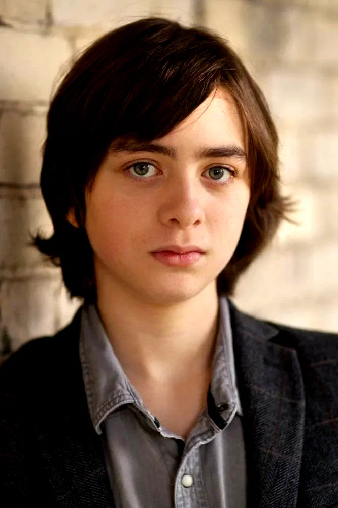 Adam Thomas Wright