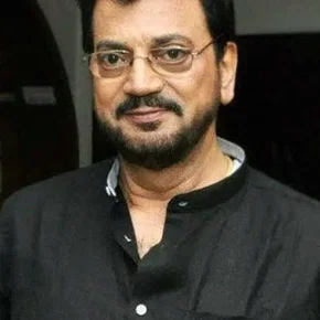 Photo star :  Chiranjeet Chakraborty