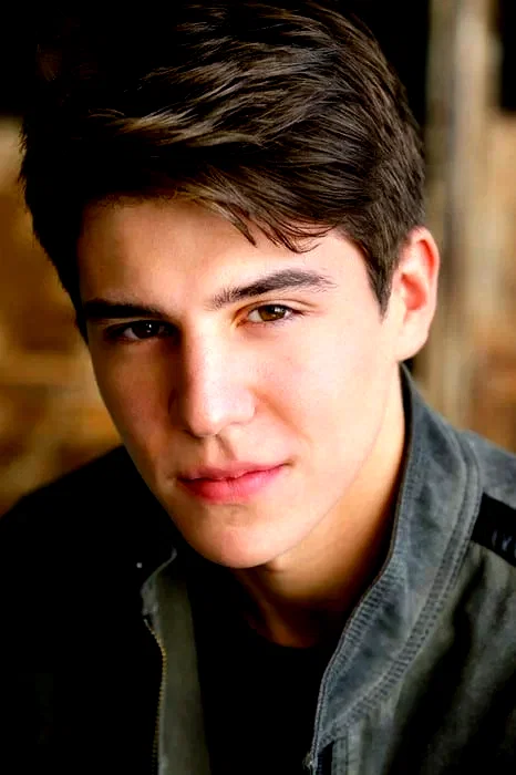 Michael Grant