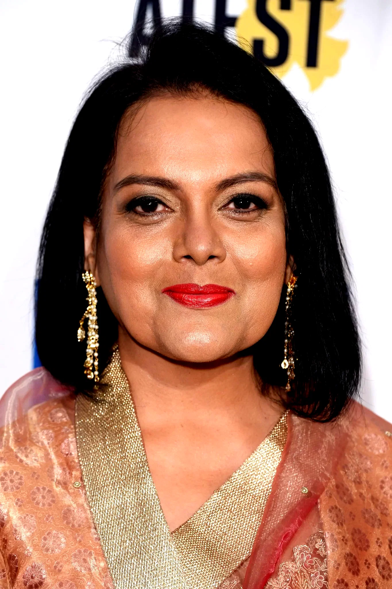  Sushmita Mukherjee