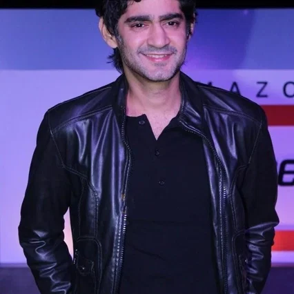  Gaurav Kapur
