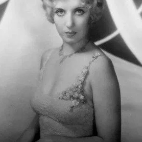 Photo star : Jean Laverty