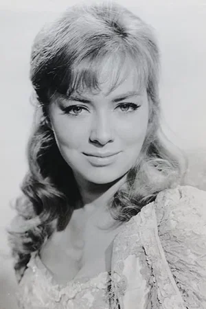 Beth Rogan photo