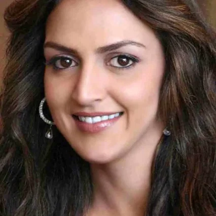  Esha Deol