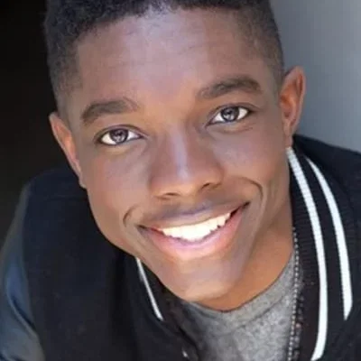  Carlos Knight