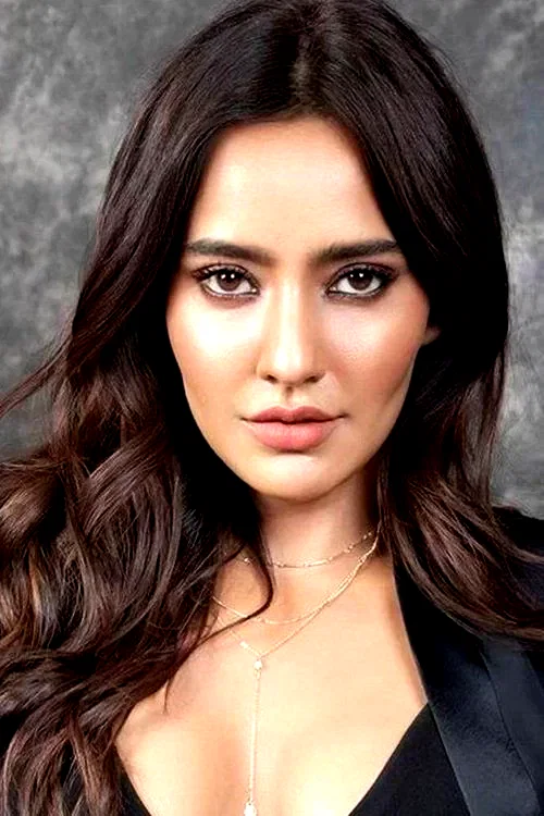  Neha Sharma