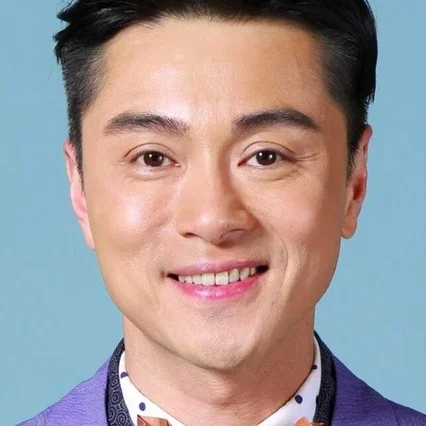  Raymond Wong