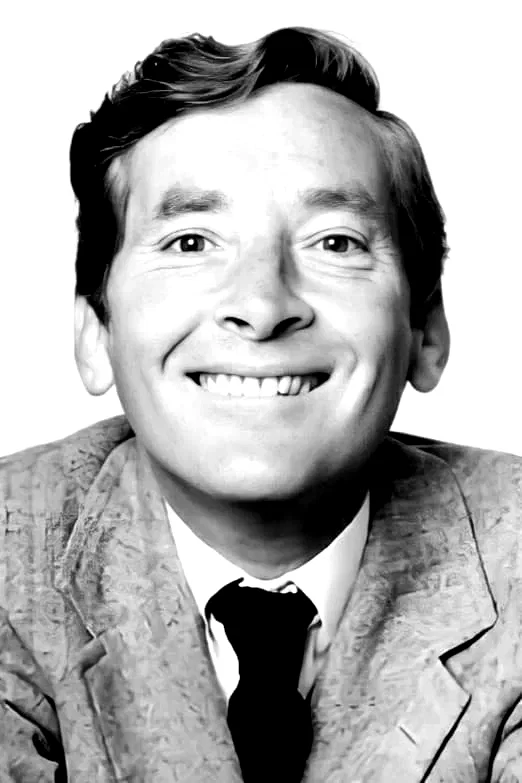  Kenneth Williams