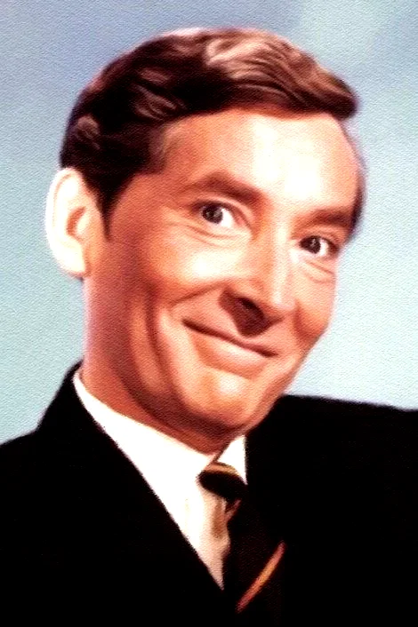 Kenneth Williams