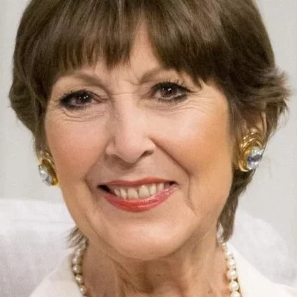  Anita Harris