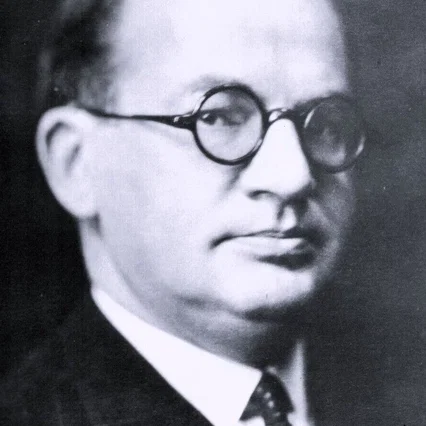  Erich Schönfelder