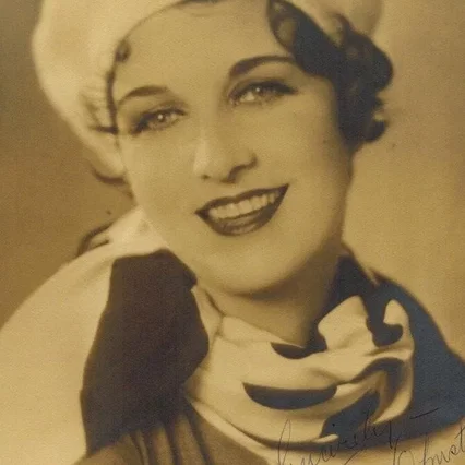  Gertrude Olmstead