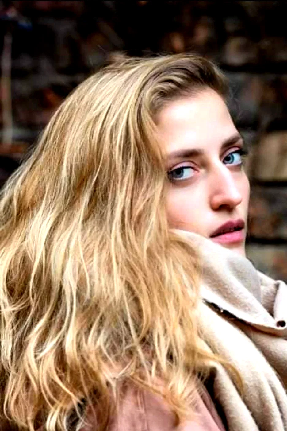  Mariann Hermányi