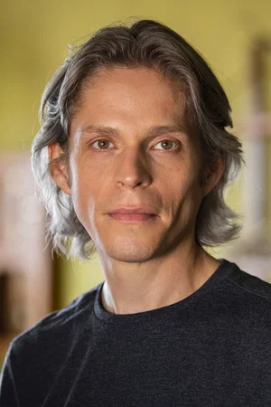  Felipe Castro photo