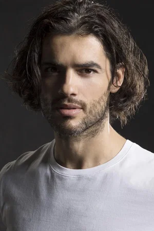 Nik Xhelilaj photo
