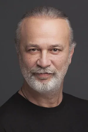 Levent Özdilek