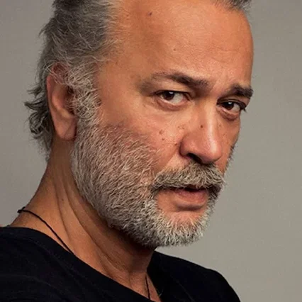  Levent Özdilek
