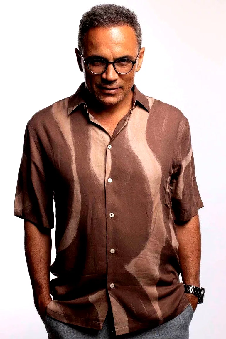 Kazim Oz