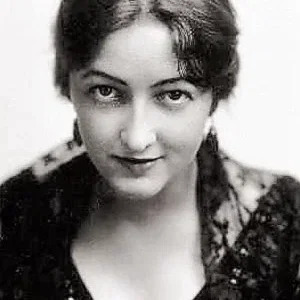  June Elvidge