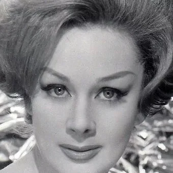  Yvonne Bastien