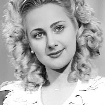  Yvonne Bastien