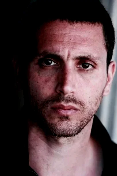  Jonathan Avigdori