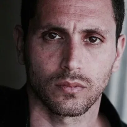  Jonathan Avigdori
