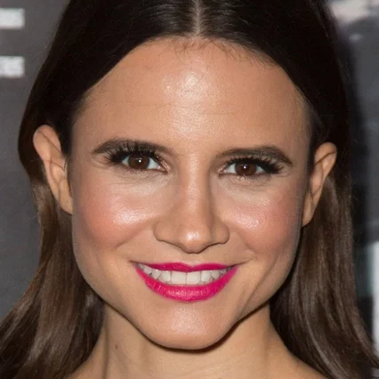  Bianca Comparato