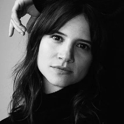  Bianca Comparato