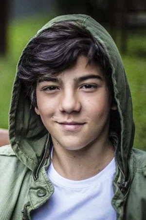  Cauã Martins