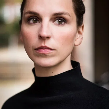  Caroline Erikson