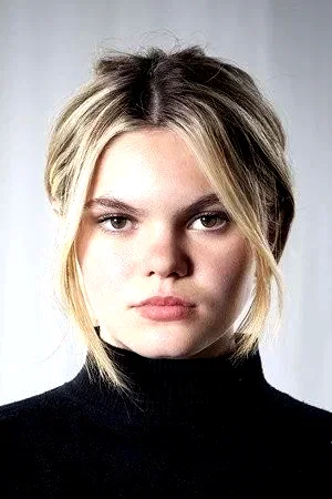  Sasha Gravat Harsch