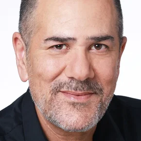 Photo star :  Shalom Shmuelov
