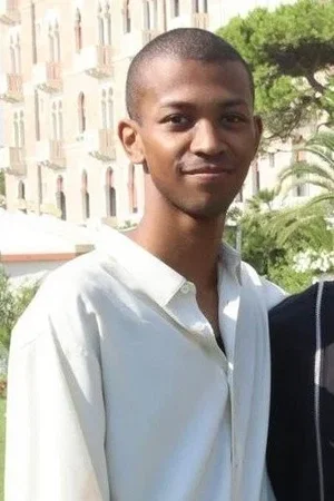  Arazi photo