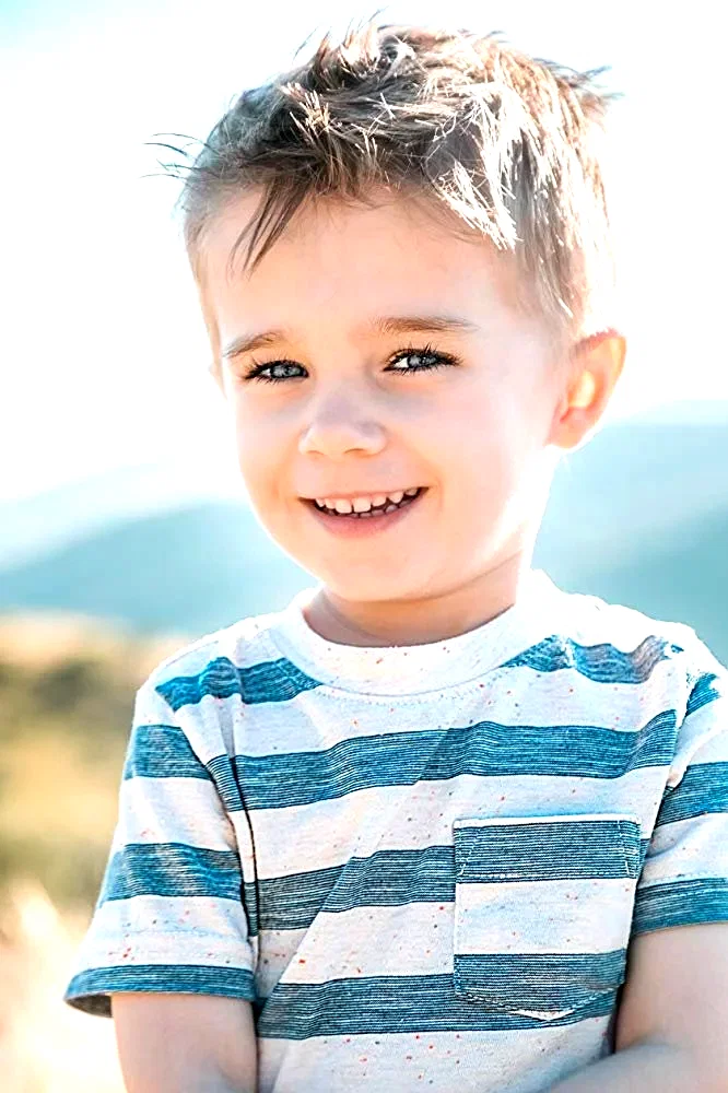  Cary Christopher