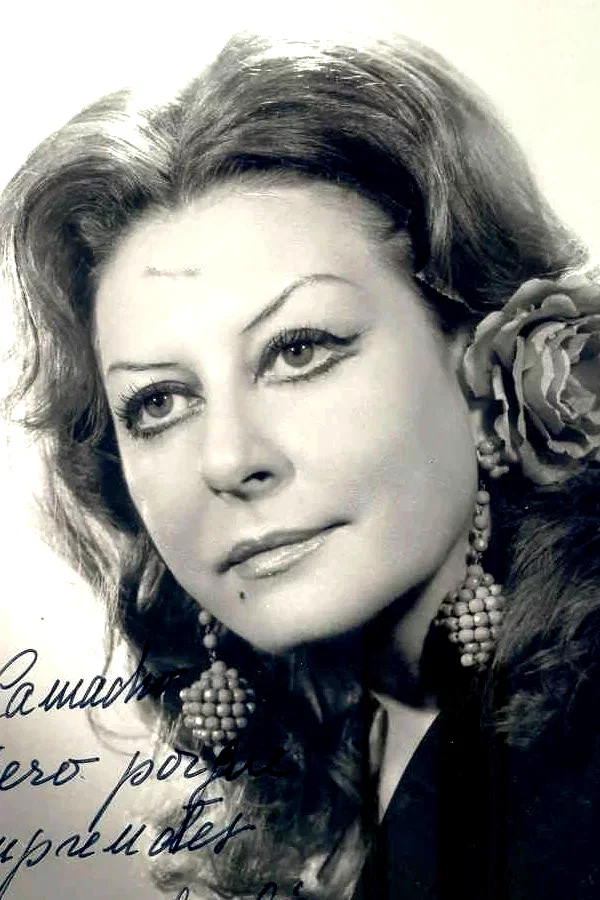  Lolita Sevilla