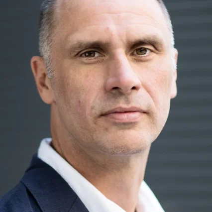  Jesse Armstrong